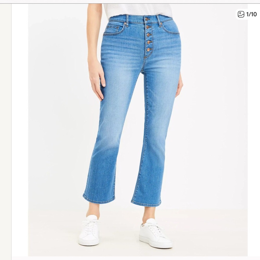 LOFT the Kick Crop Jean High Rise Button Dowm 0/25